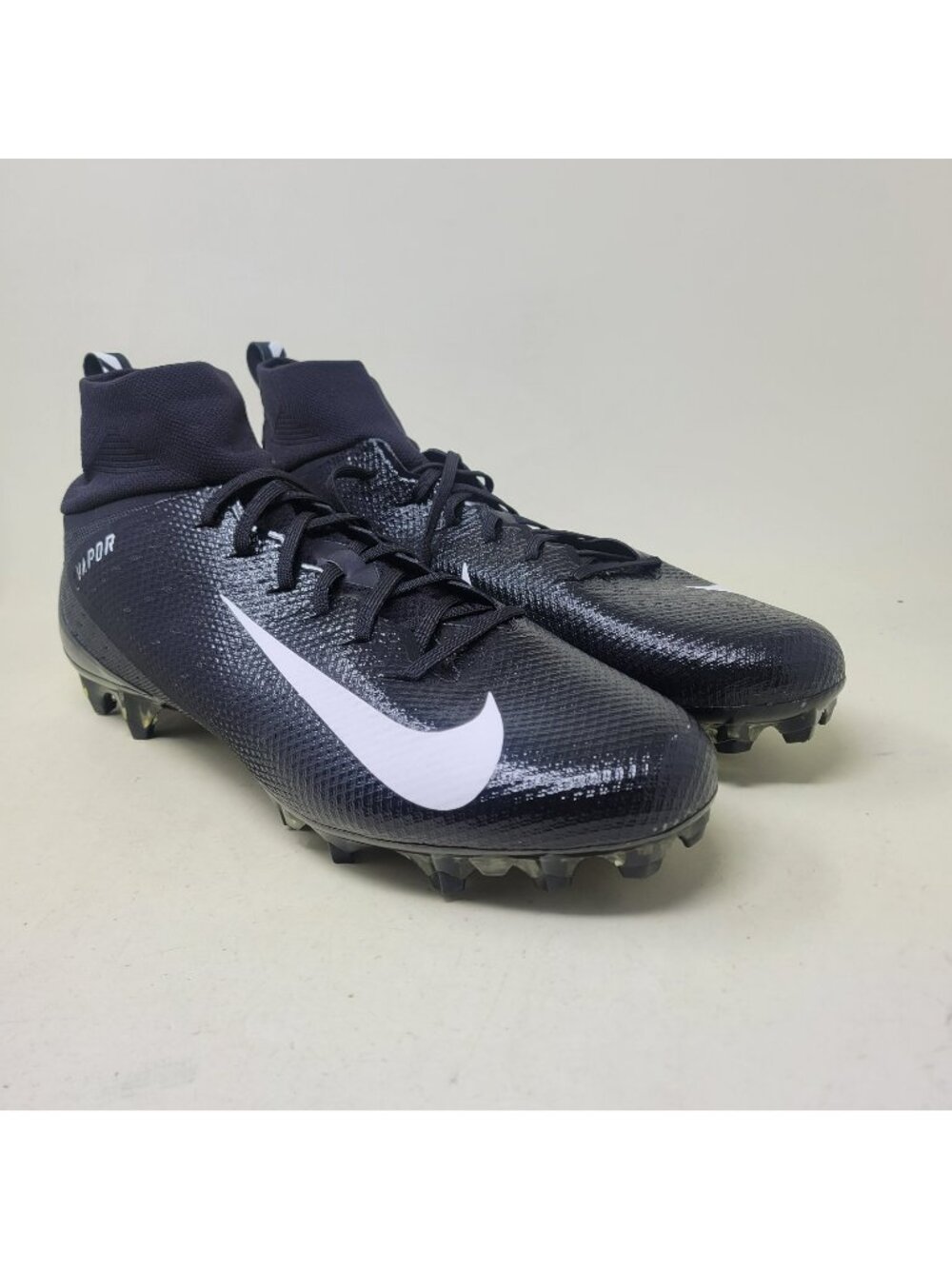 Nike Vapor Untouchable Pro 3 Black Football Cleats Men's Size 16 AO3021-010